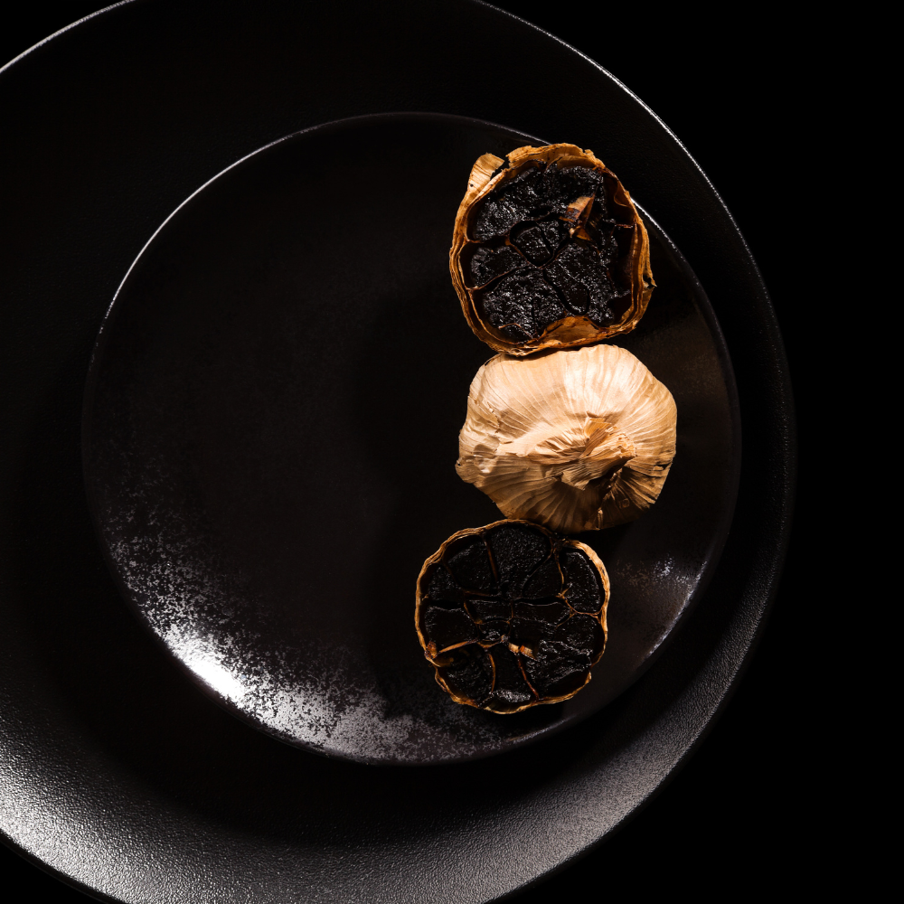 Schwarzer Knoblauch geschält 350g.